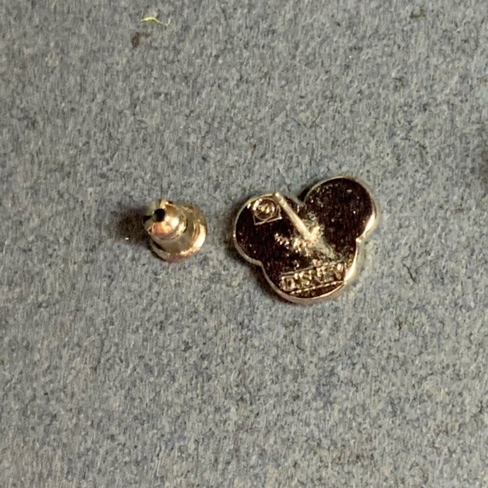 Disney Pierced Stud Earrings 0.5 In Mickey Mouse Ears Silver Green Sparkly Glam - Picture 5 of 6